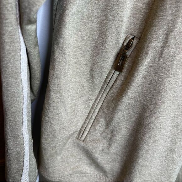 Zen energy by Chico’s active wear zip up jacket - Picture 4 of 10